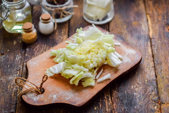 салат с курицей грибами и пекинской капустой рецепт фото 4